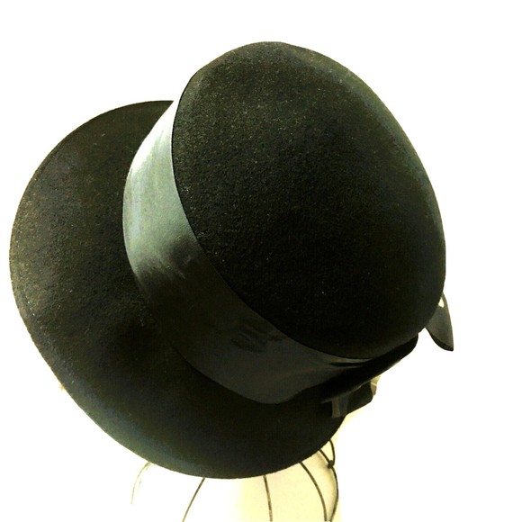Vintage 1920s Flapper Style Hat 100% wool Black Ribbon Detail Betmar New York - Picture 4 of 9